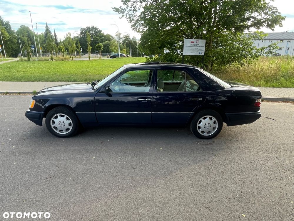 Mercedes-Benz W124 (1984-1993) - 2