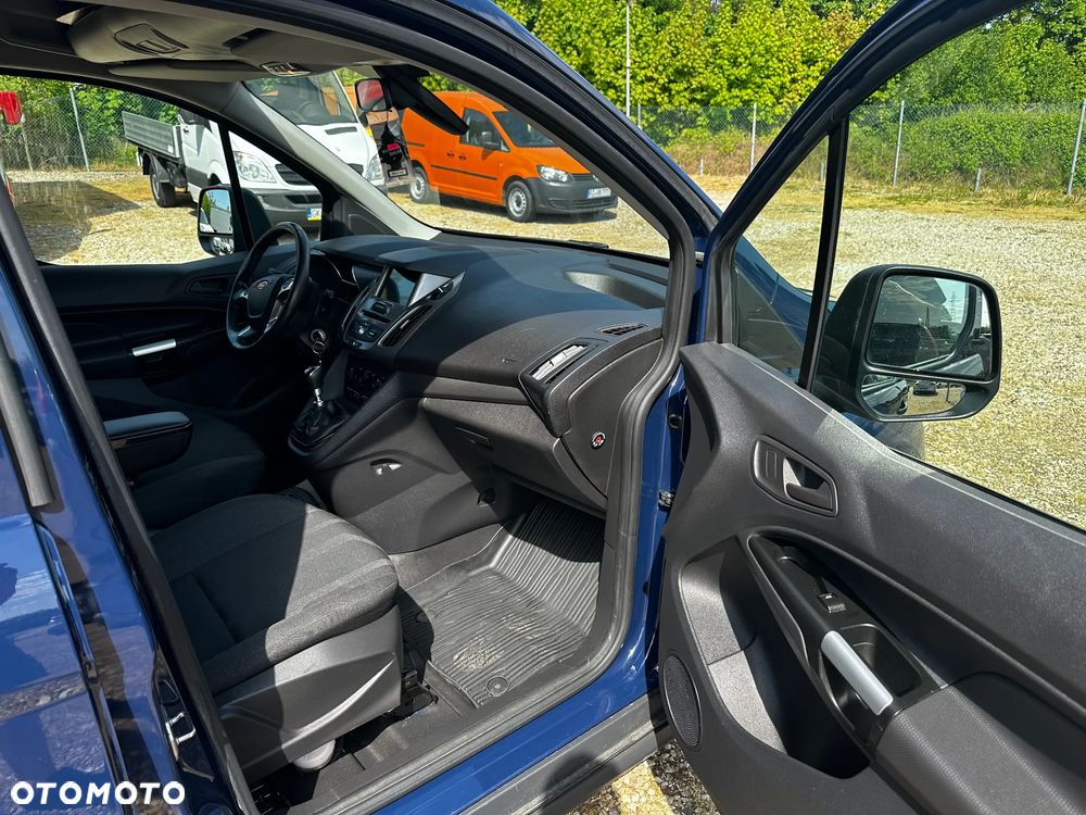 Ford Transit Connect - 16