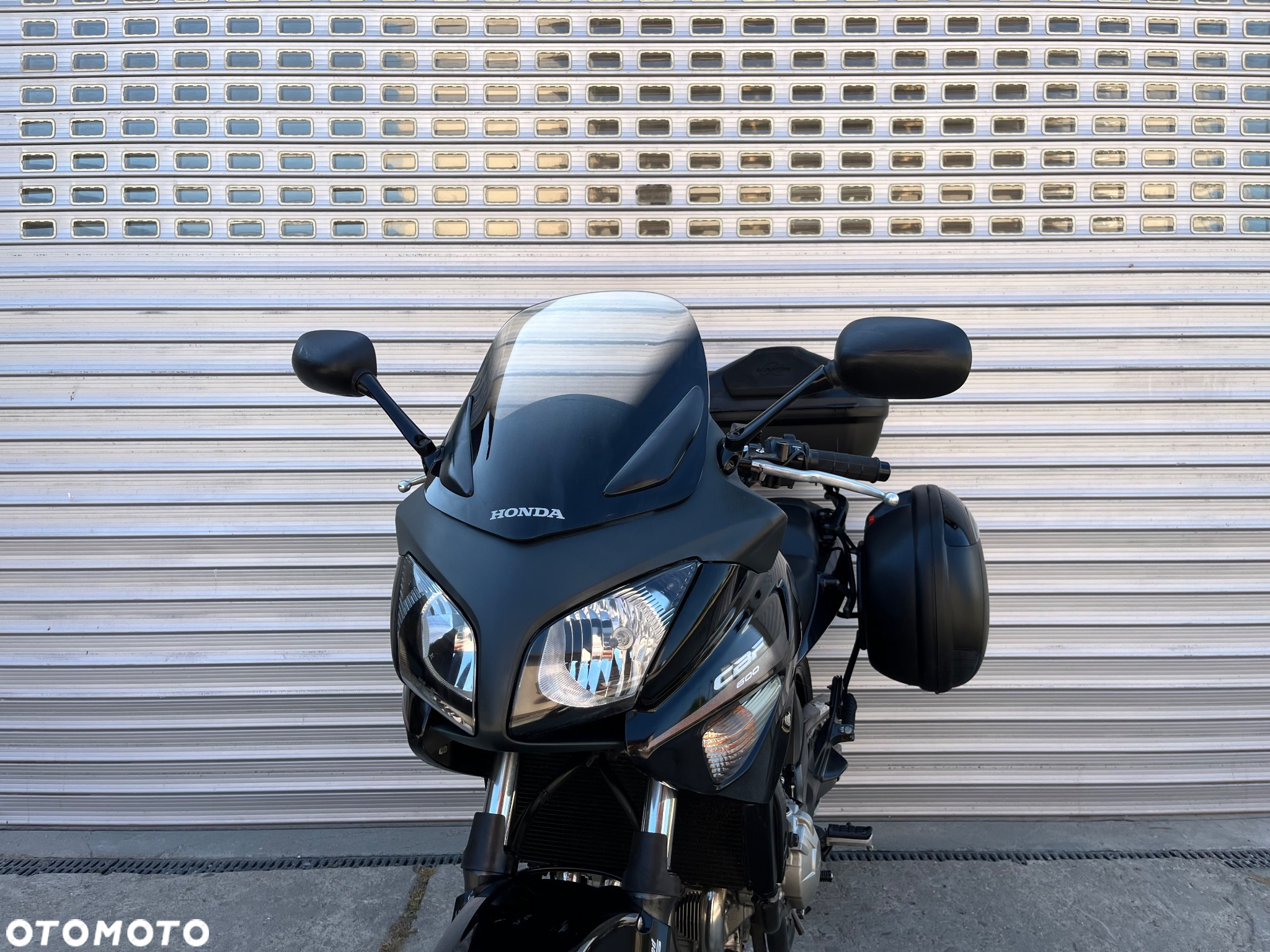 Honda CBF - 13