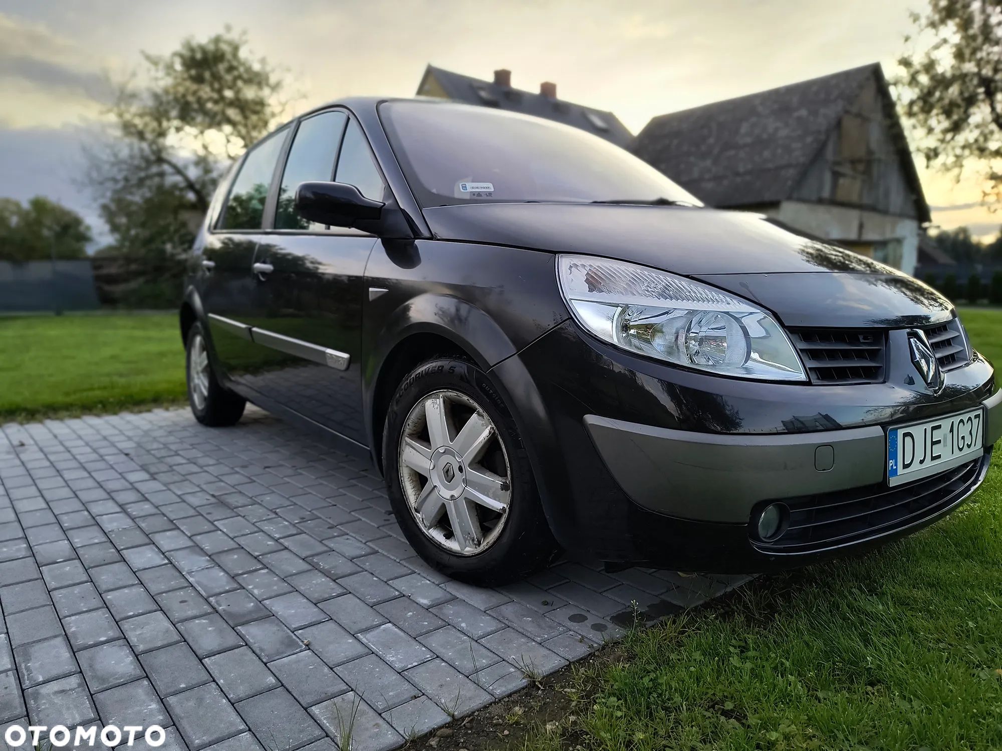 Renault Scenic 2.0 16V Avantage - 1