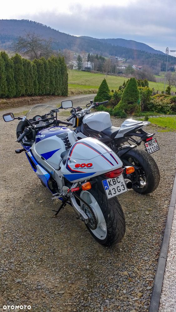 Suzuki GSX-R - 12