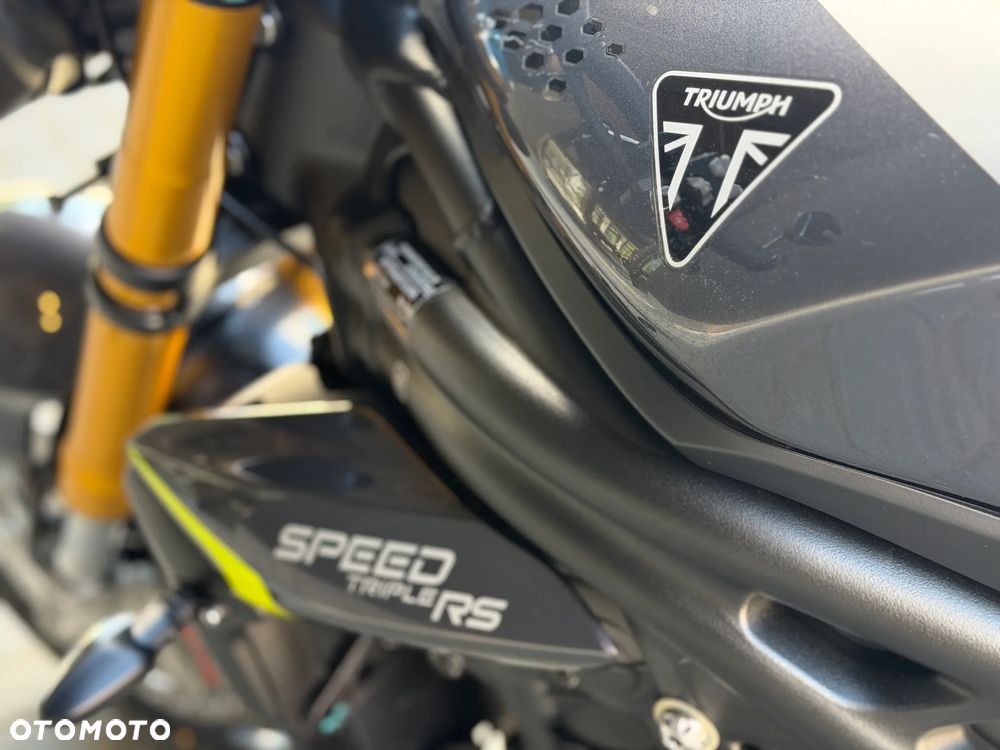Triumph Speed Triple - 17