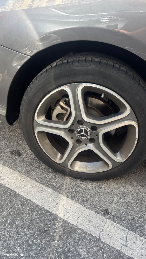 Mercedes-Benz CLA 180 - 21