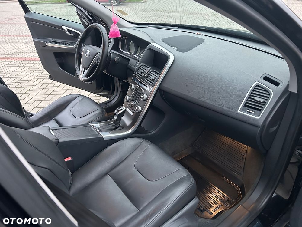 Volvo XC 60 - 15