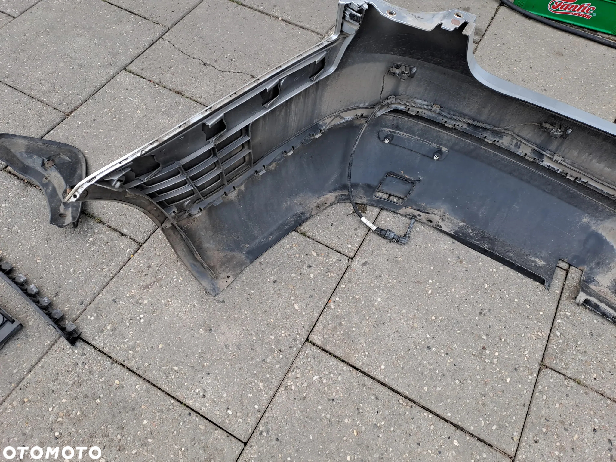 Volkswagen Jetta III 1K2 A5 sedan zderzak tylny z PDC kod lakieru LA7W - 7