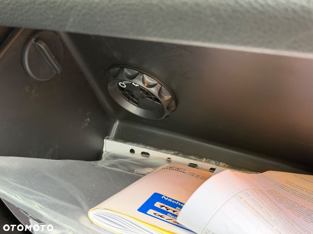 Hyundai i30 Kombi 1.6 GDi DCT Premium - 34