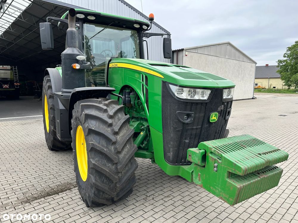 John Deere 8345R - 17