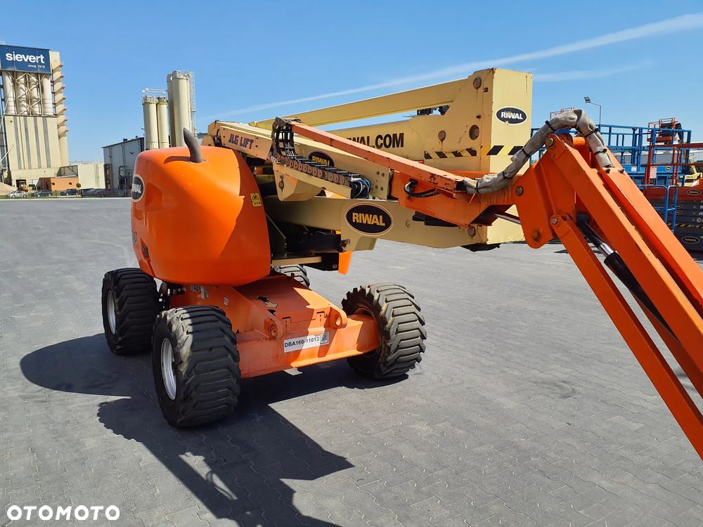 JLG 450AJ - 2