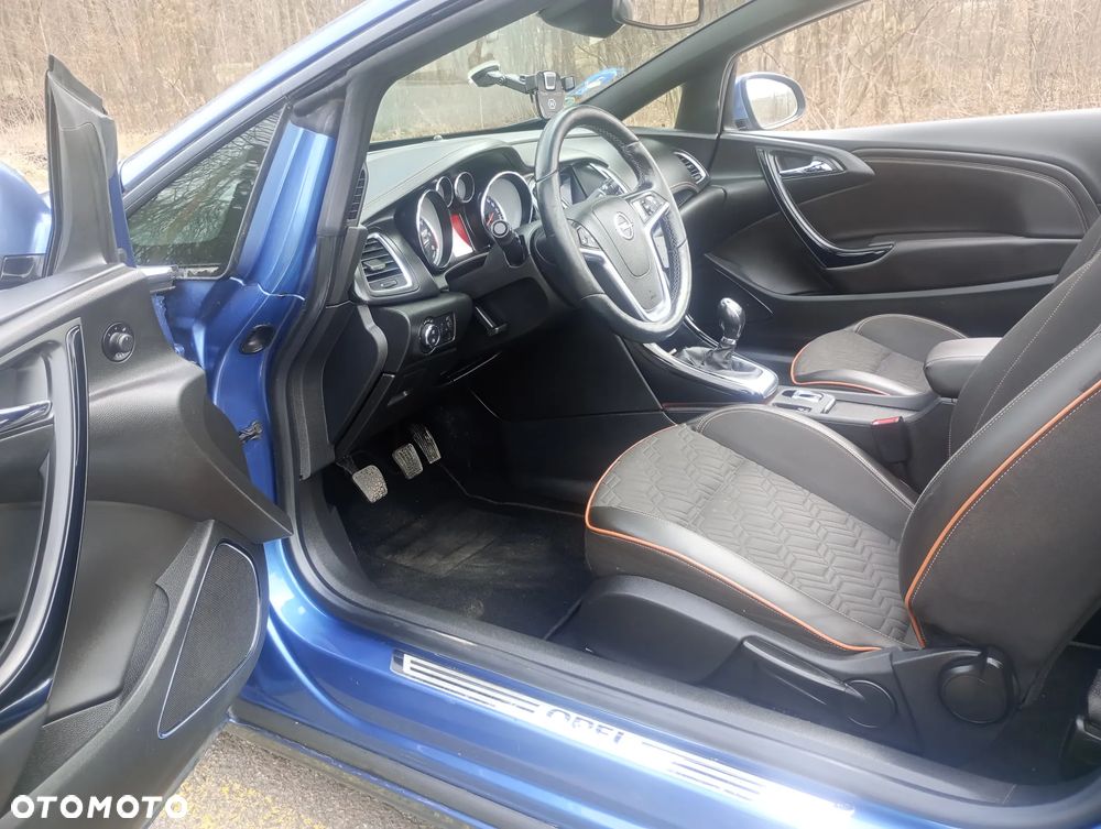 Opel Cascada 2.0 CDTI ecoFLEX Start/Stop Innovation - 25