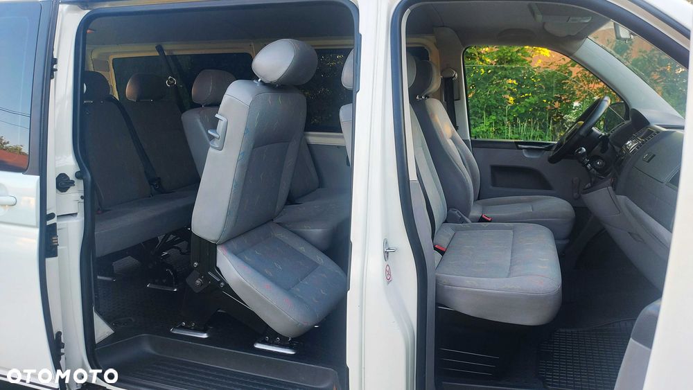Volkswagen Transporter - 5