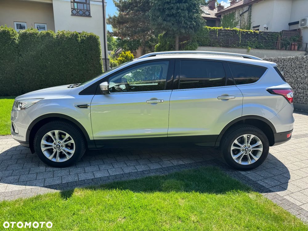 Ford Kuga 1.5 EcoBoost FWD Titanium ASS - 4