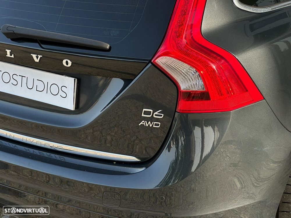 Volvo V60 2.4 D6 Summum AWD Phev - 19