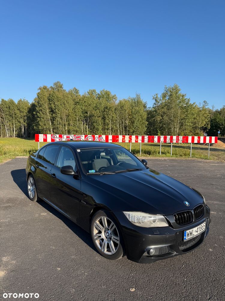 BMW Seria 3 320i - 1