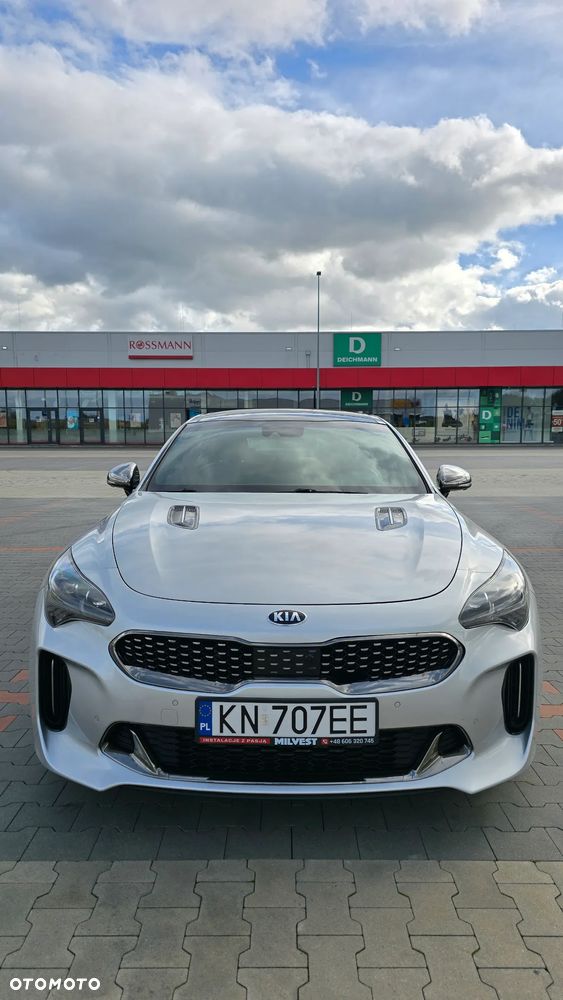 Kia Stinger 3.3 T-GDI V6 GT AWD - 3