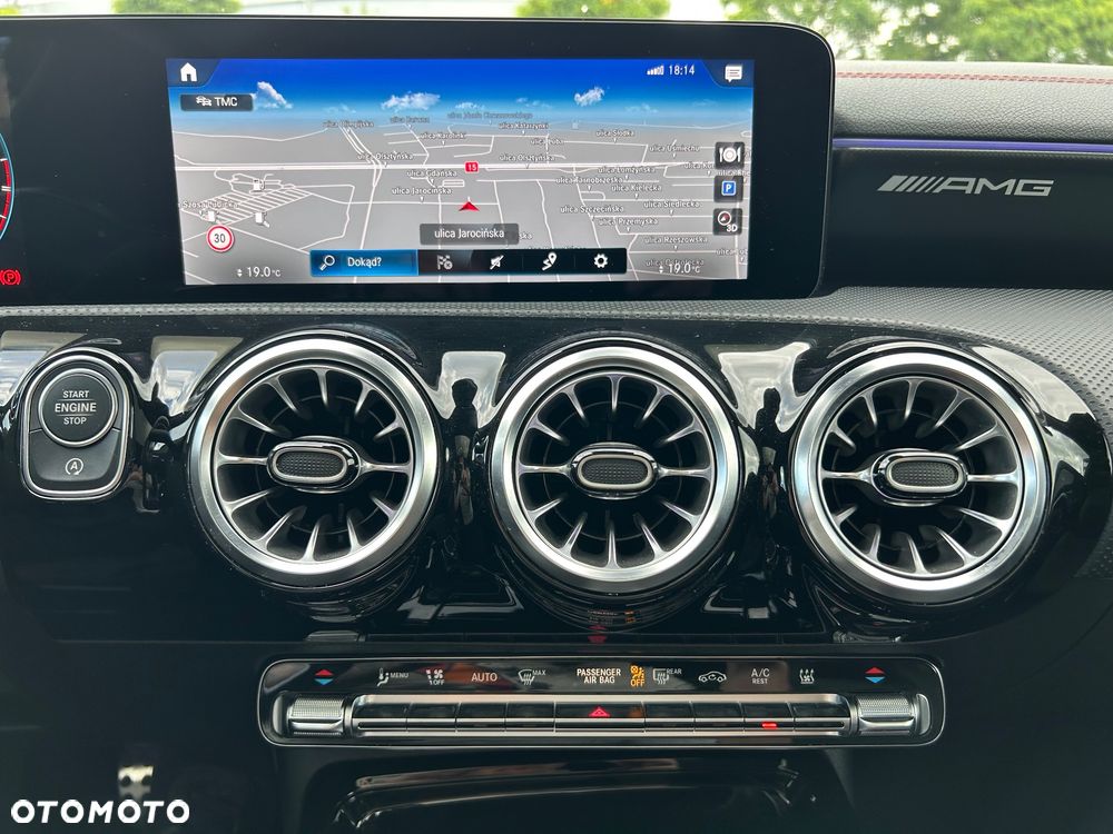 Mercedes-Benz CLA AMG 35 4Matic B AMG Speedshift 7G-DCT - 16