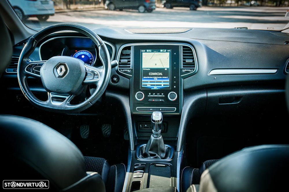 Renault Mégane - 10