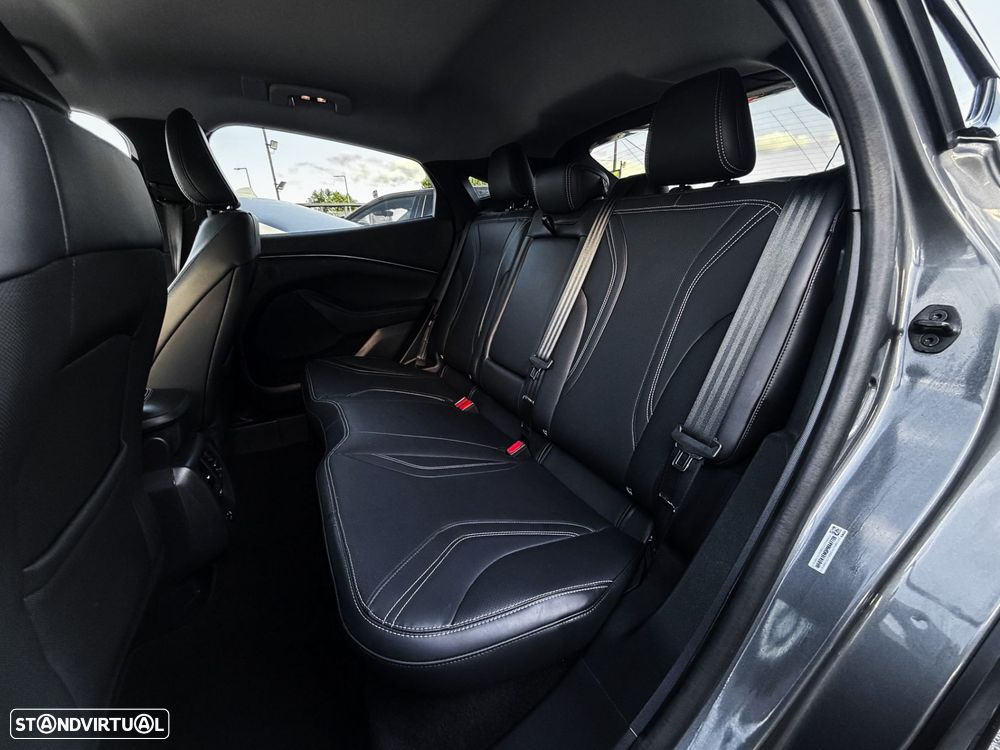 Ford Mustang Mach-E 75.7 kWh Base - 11