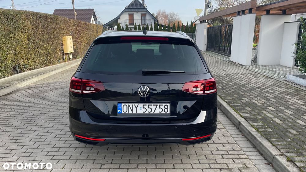Volkswagen Passat Variant 2.0 TDI SCR DSG Business - 15