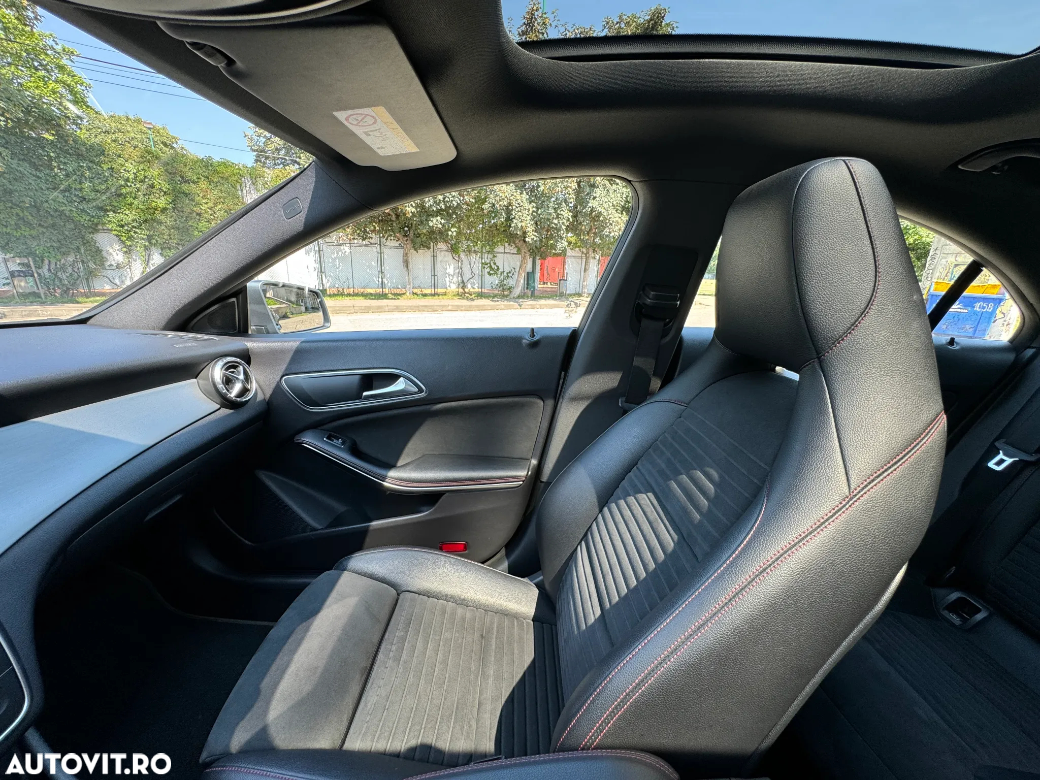 Mercedes-Benz CLA Shooting Brake 180 7G-DCT AMG Line - 26