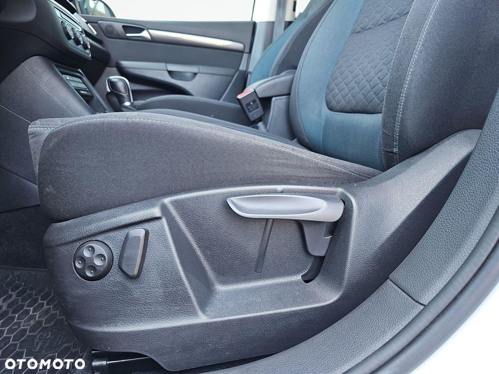 Volkswagen Sharan - 15