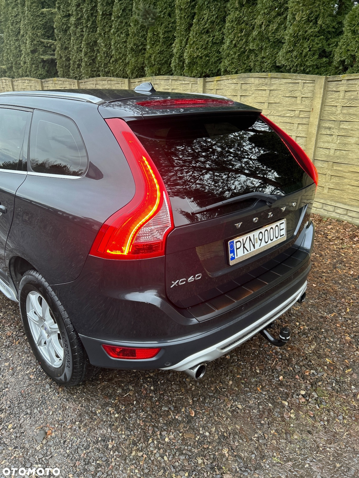 Volvo XC 60 D4 R-Design - 3