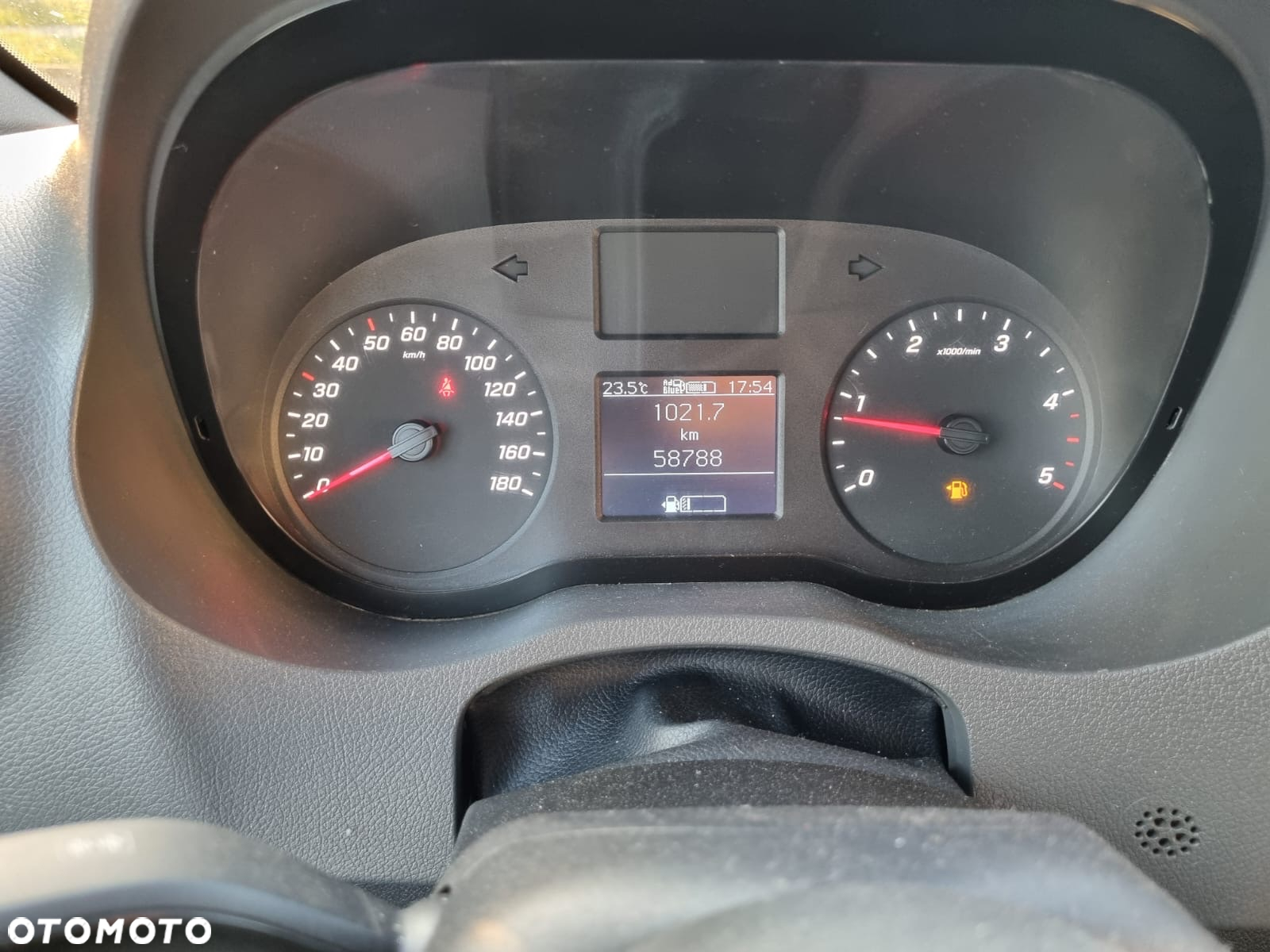 Mercedes-Benz SPRINTER - 14