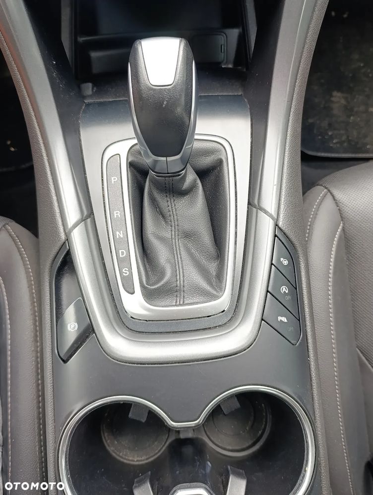 Ford Mondeo 2.0 TDCi Titanium PowerShift - 13