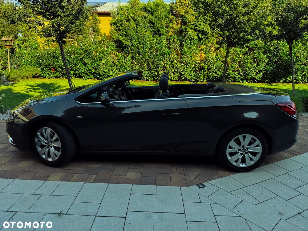 Opel Cascada 2.0 CDTI Cosmo S&S - 24