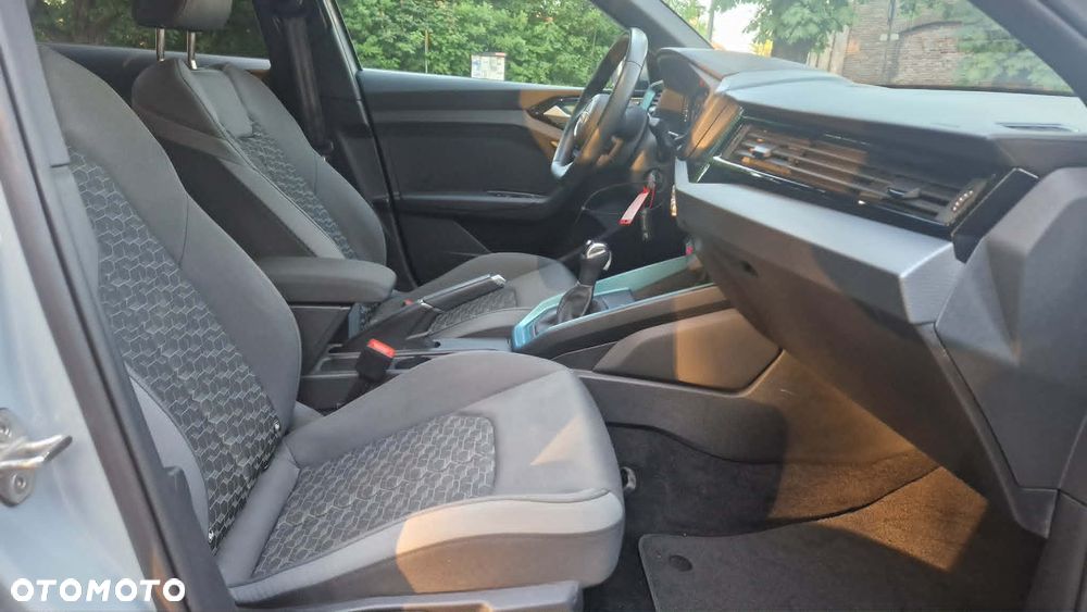 Audi A1 Sportback 35 TFSI S tronic S line - 19