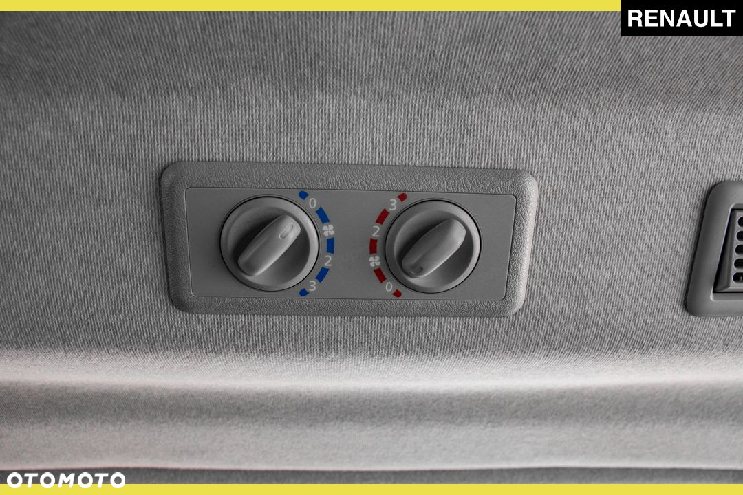 Renault Trafic - 25