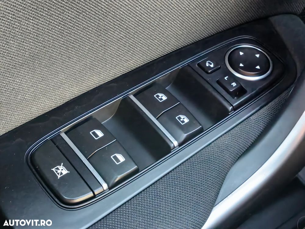 Kia Ceed 1.6 CRDi (48V Mild-Hybrid) DCT7 Spirit - 29