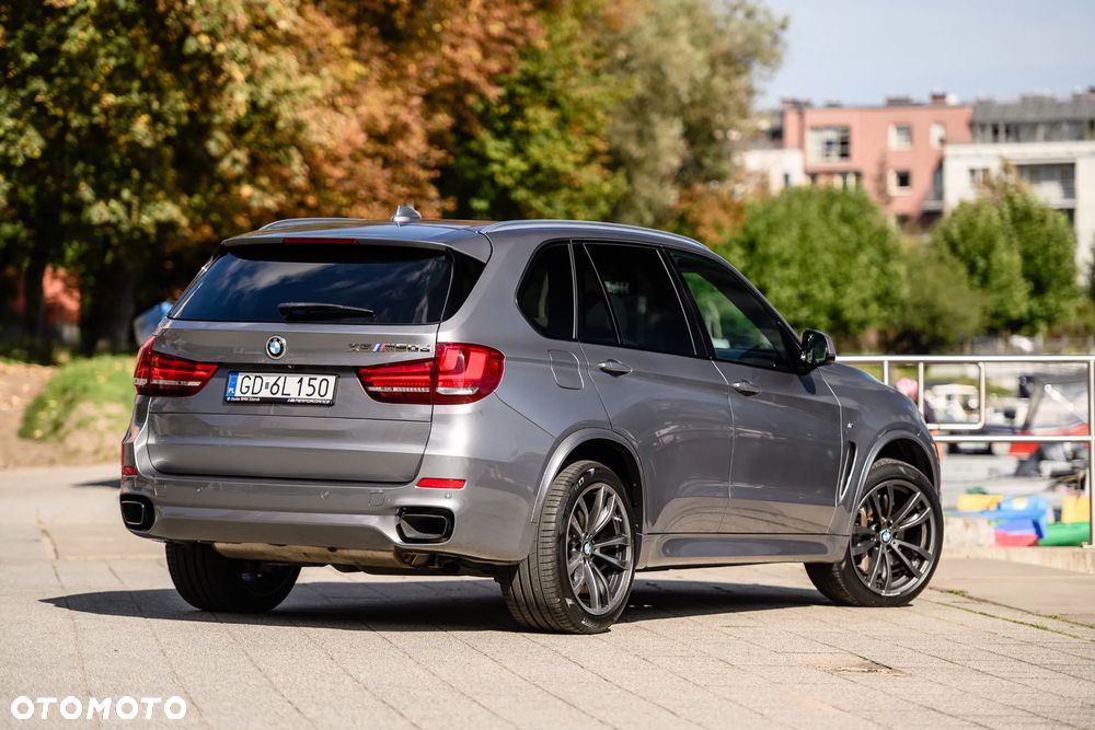 BMW X5 M M50d - 17
