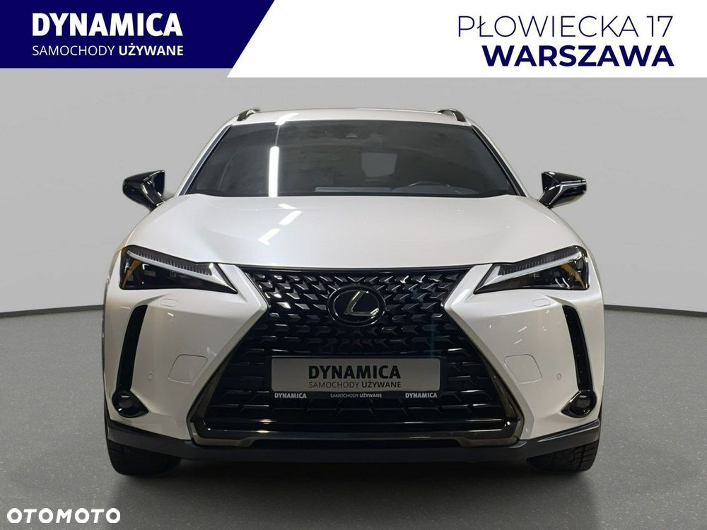 Lexus UX - 3