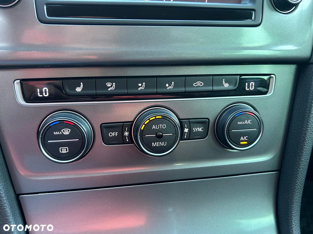 Volkswagen Golf 1.6 BlueTDI Trendline - 21