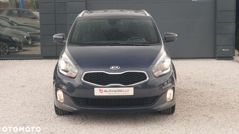 Kia Carens - 3