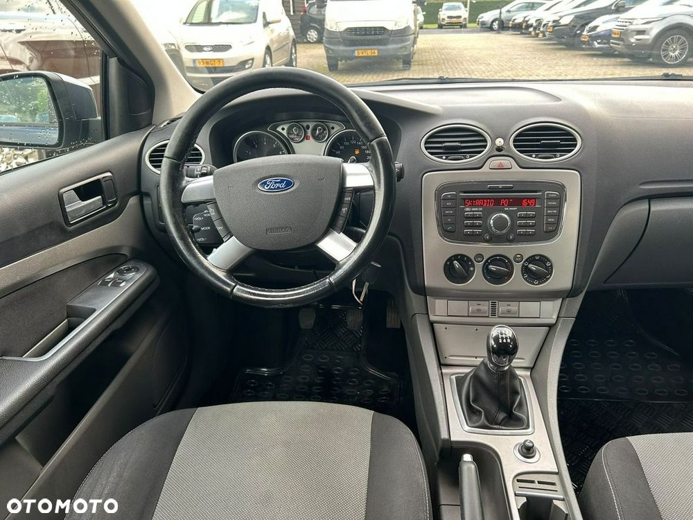 Ford Focus - 5