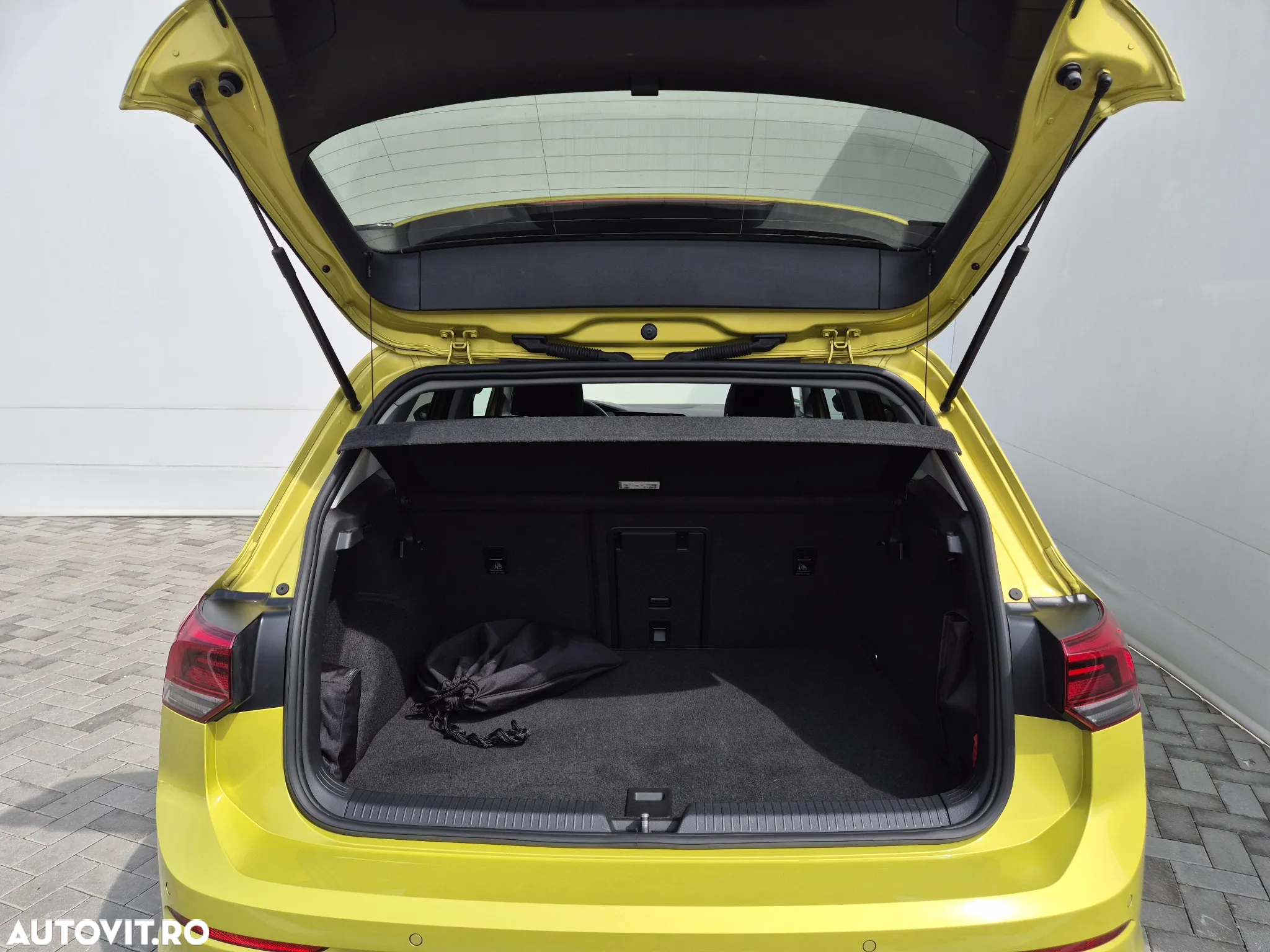 Volkswagen Golf 1.4 eHybrid Style - 39