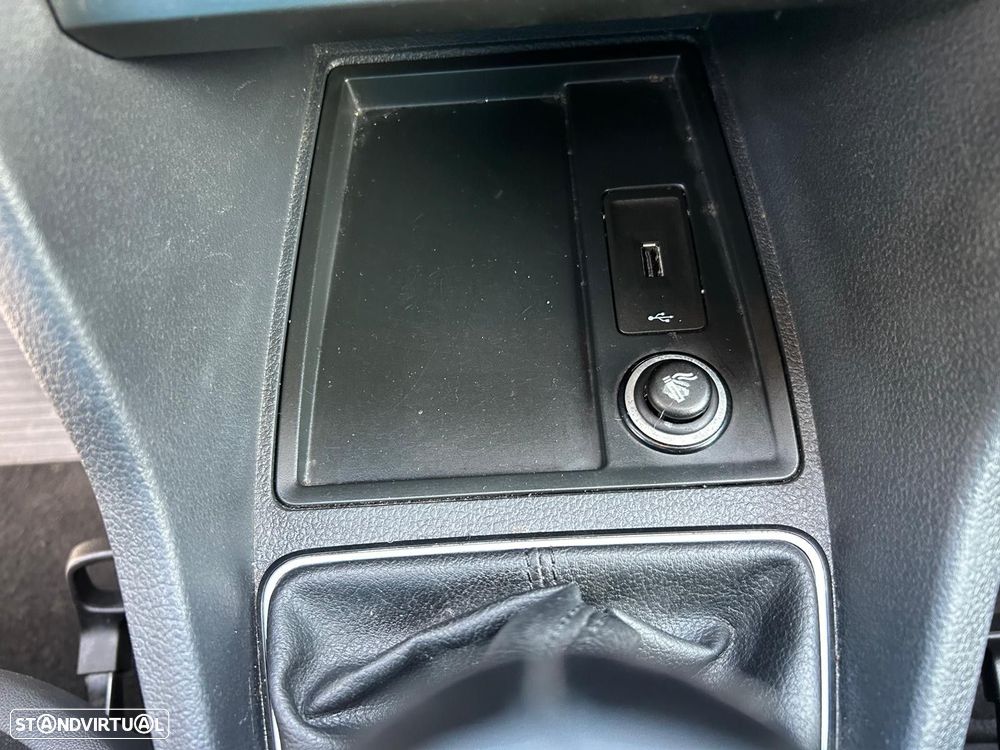 VW Caddy Maxi 2.0 TDi BM Extra AC - 30