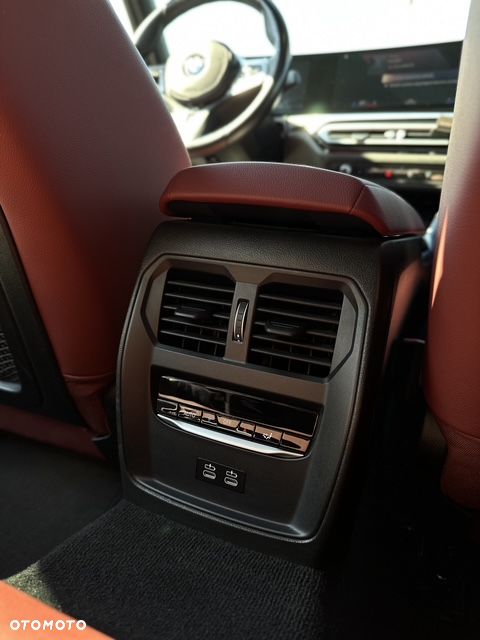 BMW Seria 3 320i M Sport - 16