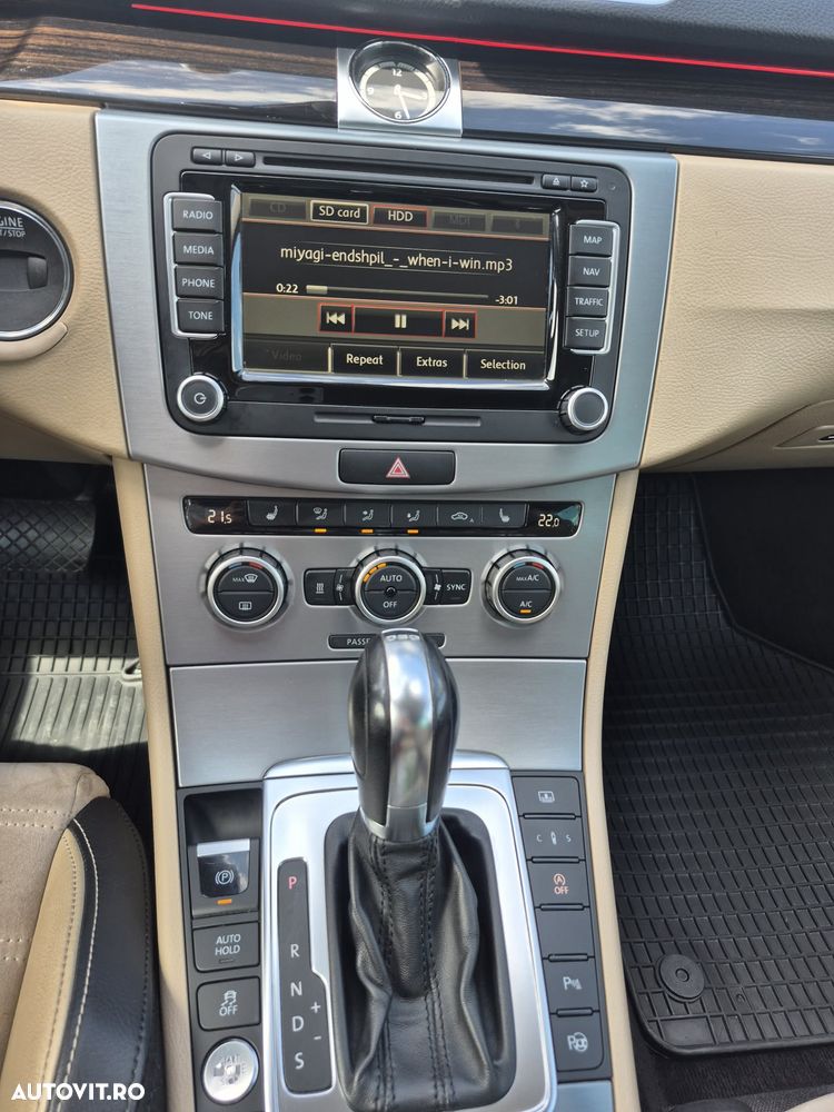 Volkswagen Passat CC 2.0 TDI BMT DSG - 12