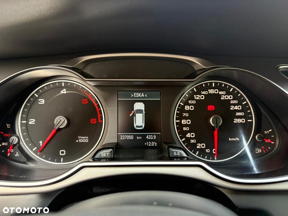 Audi A4 Avant 2.0 TDI DPF Ambition - 12