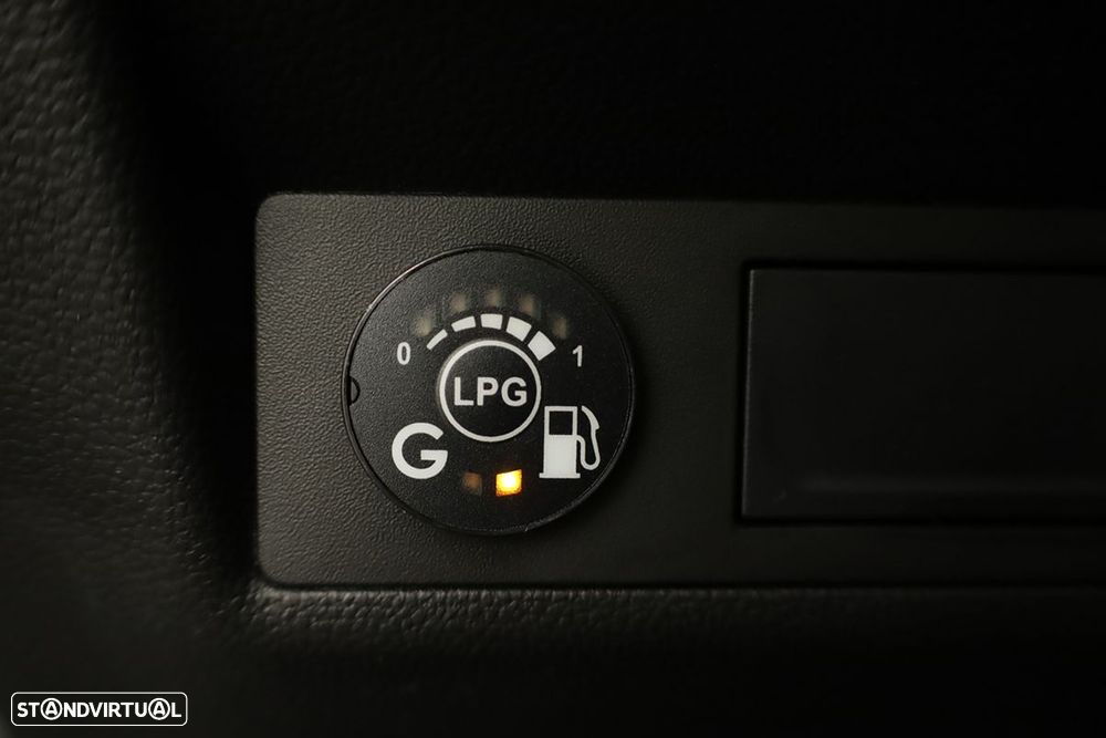 Renault Captur 1.0 TCe Techno Bi-Fuel - 21
