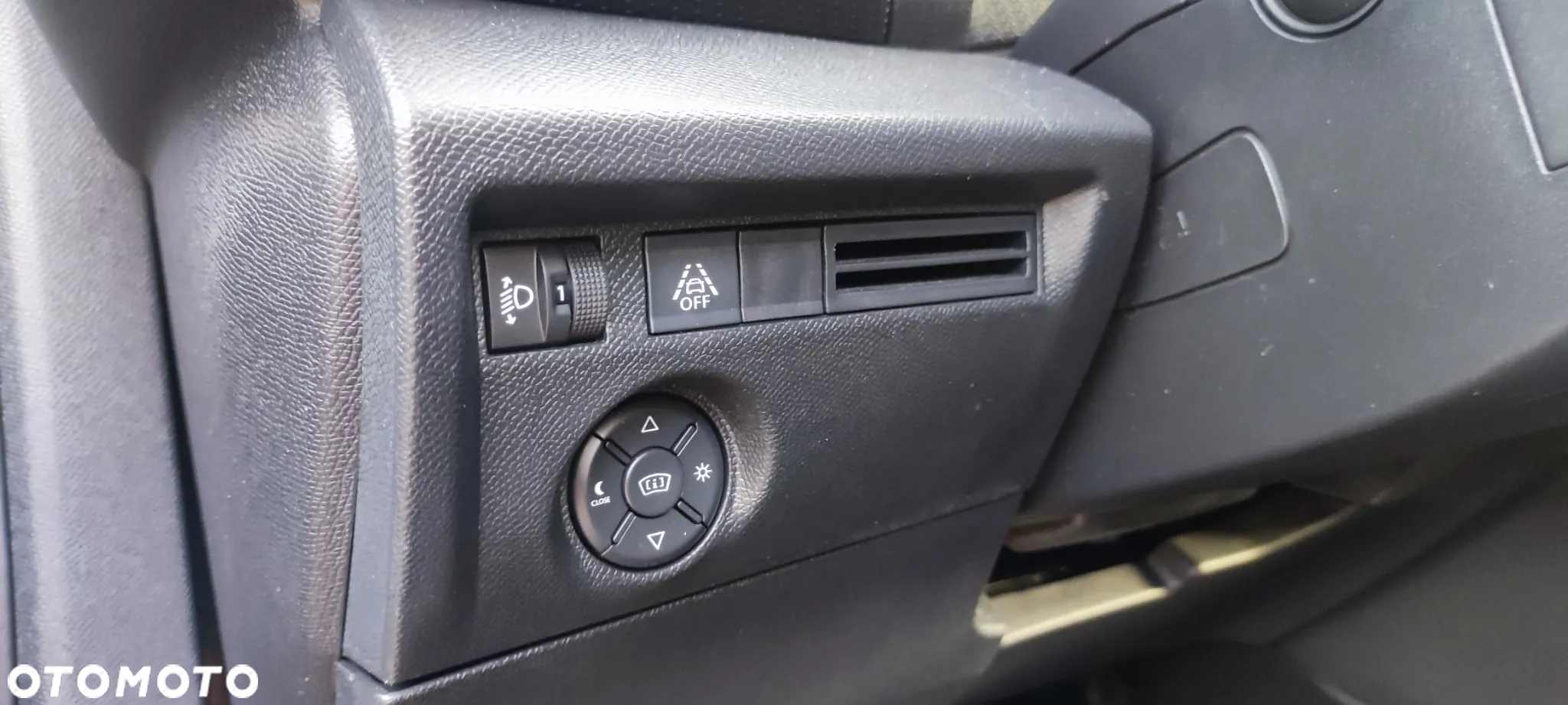 Citroën C4 PureTech 130 Stop&Start FEEL PACK - 15