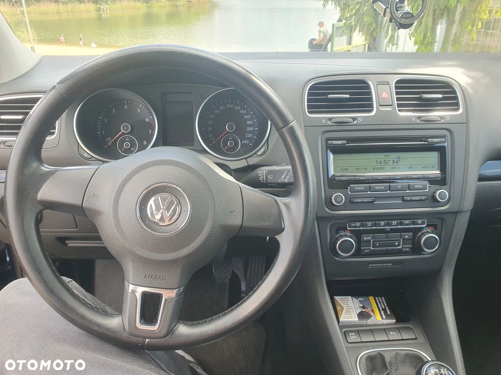 Volkswagen Golf 1.6 Comfortline - 13