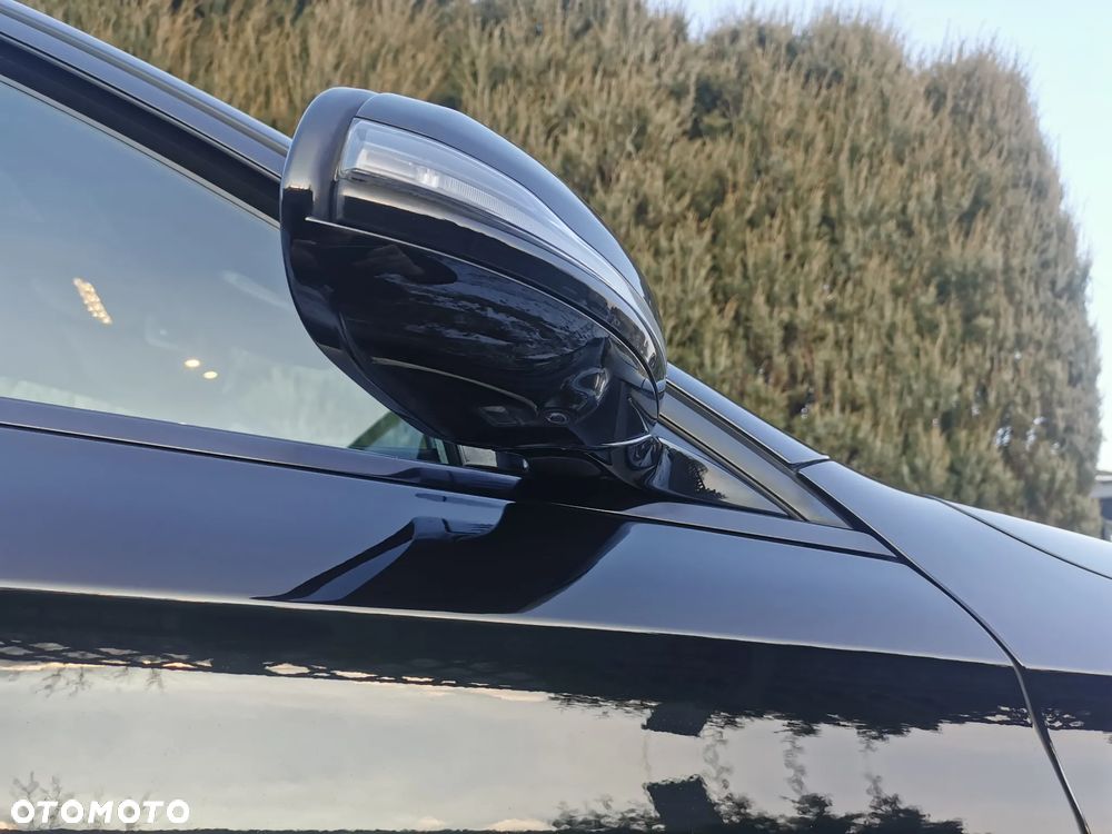 Mercedes-Benz Klasa E 220 d 9G-TRONIC AMG Line - 13