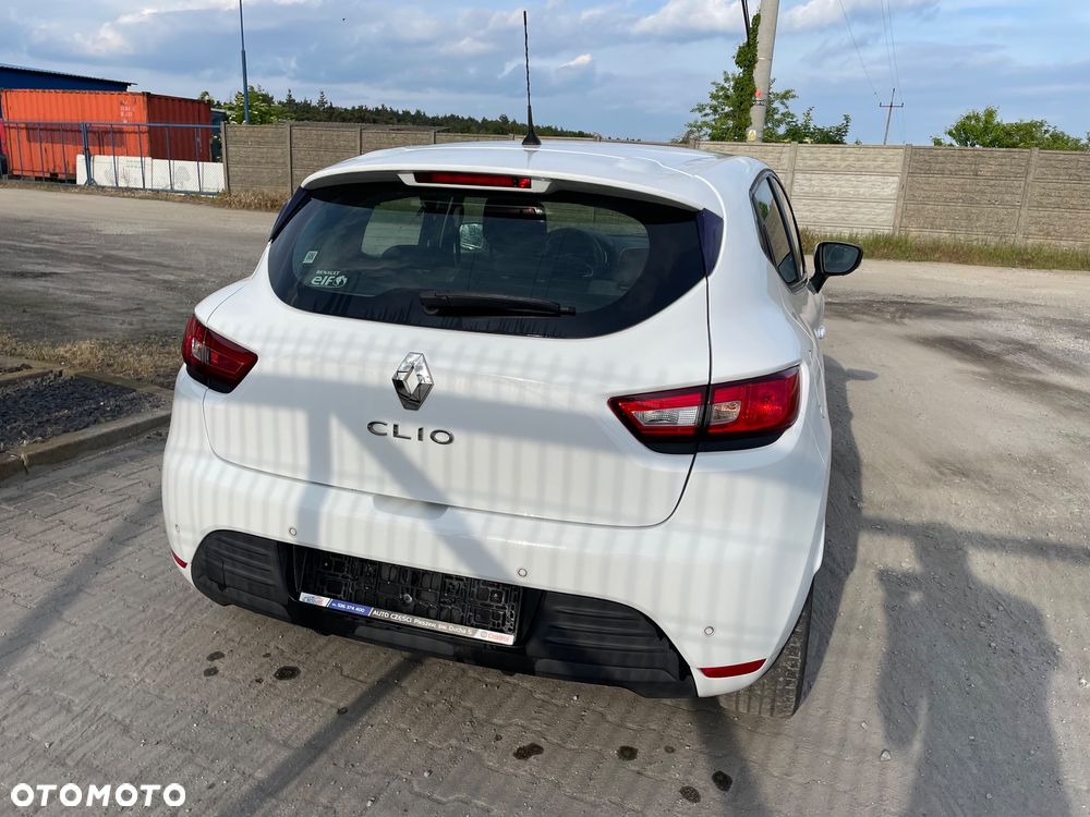 Renault Clio - 9