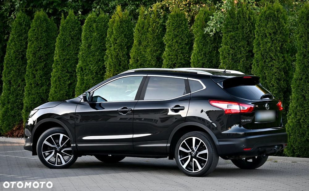 Nissan Qashqai 1.6 dCi Tekna S&S - 16