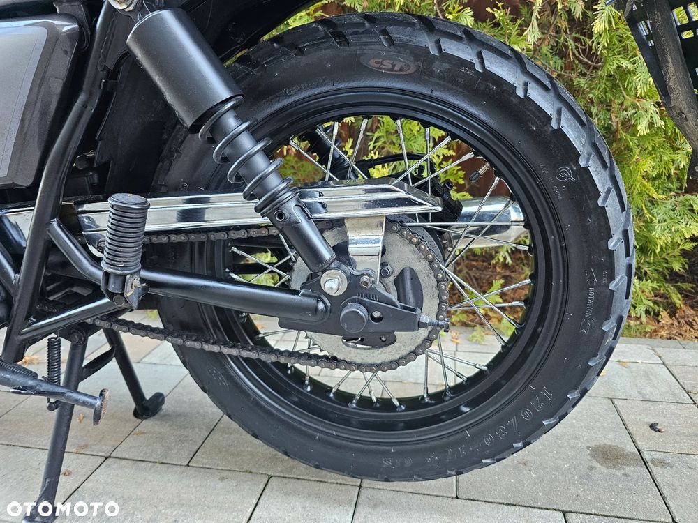 Brixton Cromwell - 17