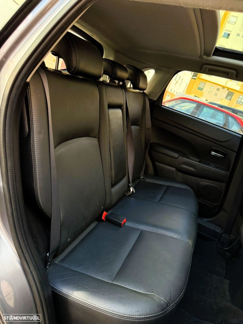 Mitsubishi ASX 1.6 DI-D Instyle Connect Edition - 20