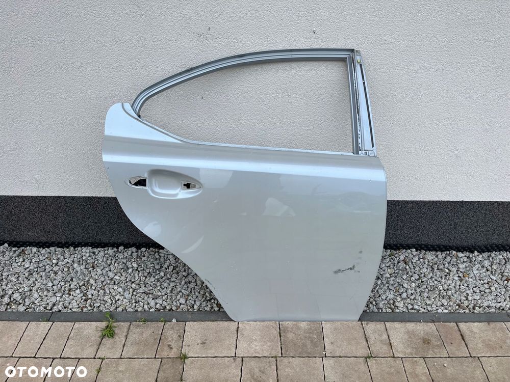 DRZWI PRAWY TYŁ TYLNE LEXUS IS 220 II 2005-2013 - 1